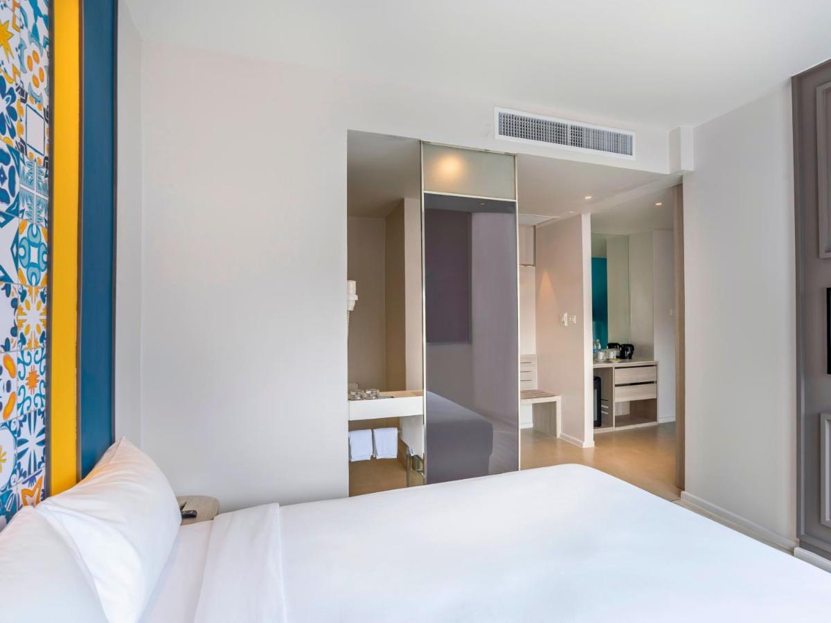 Ibis Styles City Отель