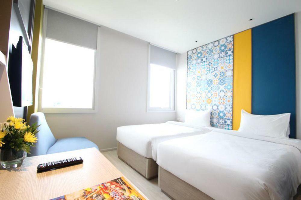 Отель Ibis Styles City Пхукет